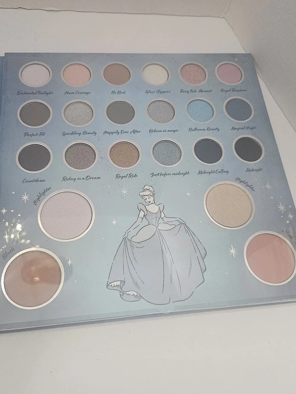 Taste Beauty Disney Princess Cinderella Face & Eyeshadow Palette - BNIB Factory